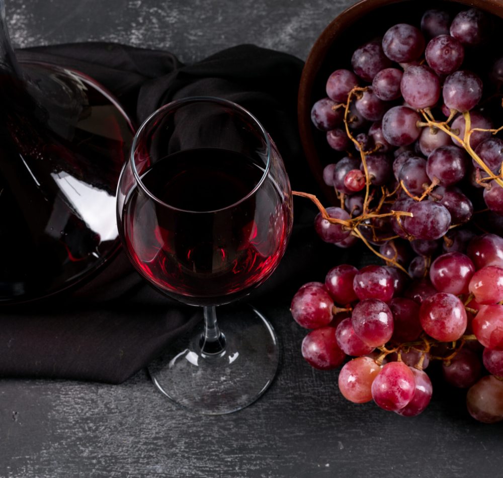 side-view-jug-with-red-wine-grape-dark-horizontal